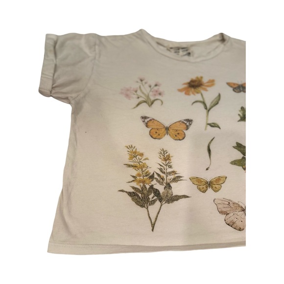 French Pastry Cream Tee with Floral and Butterfly Design - Picture 7 of 7